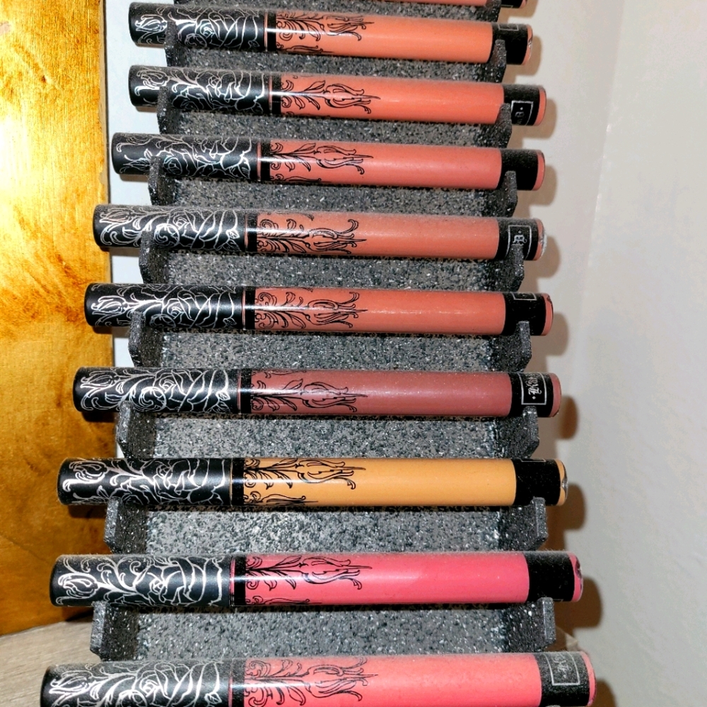 Kat Von D liquid lipstick bundle and display case